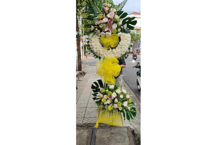 HOA CHIA BUỒN MẪU 11